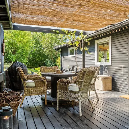 Gorgeous In With Wifi